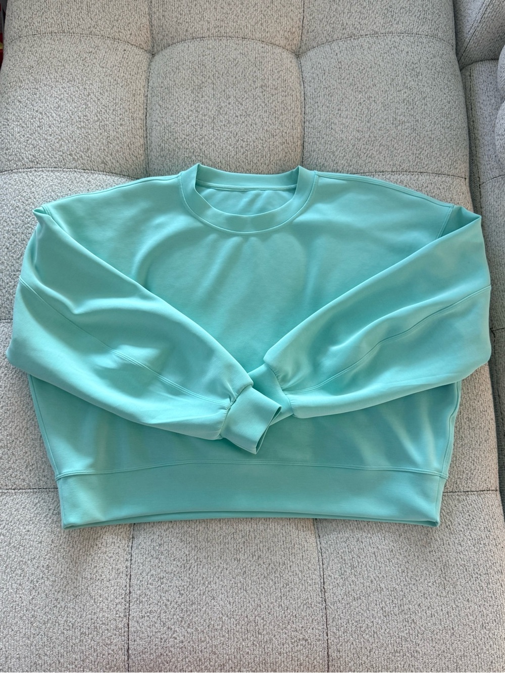 Lululemon Perfectly Oversized Cropped Crew *Softstreme